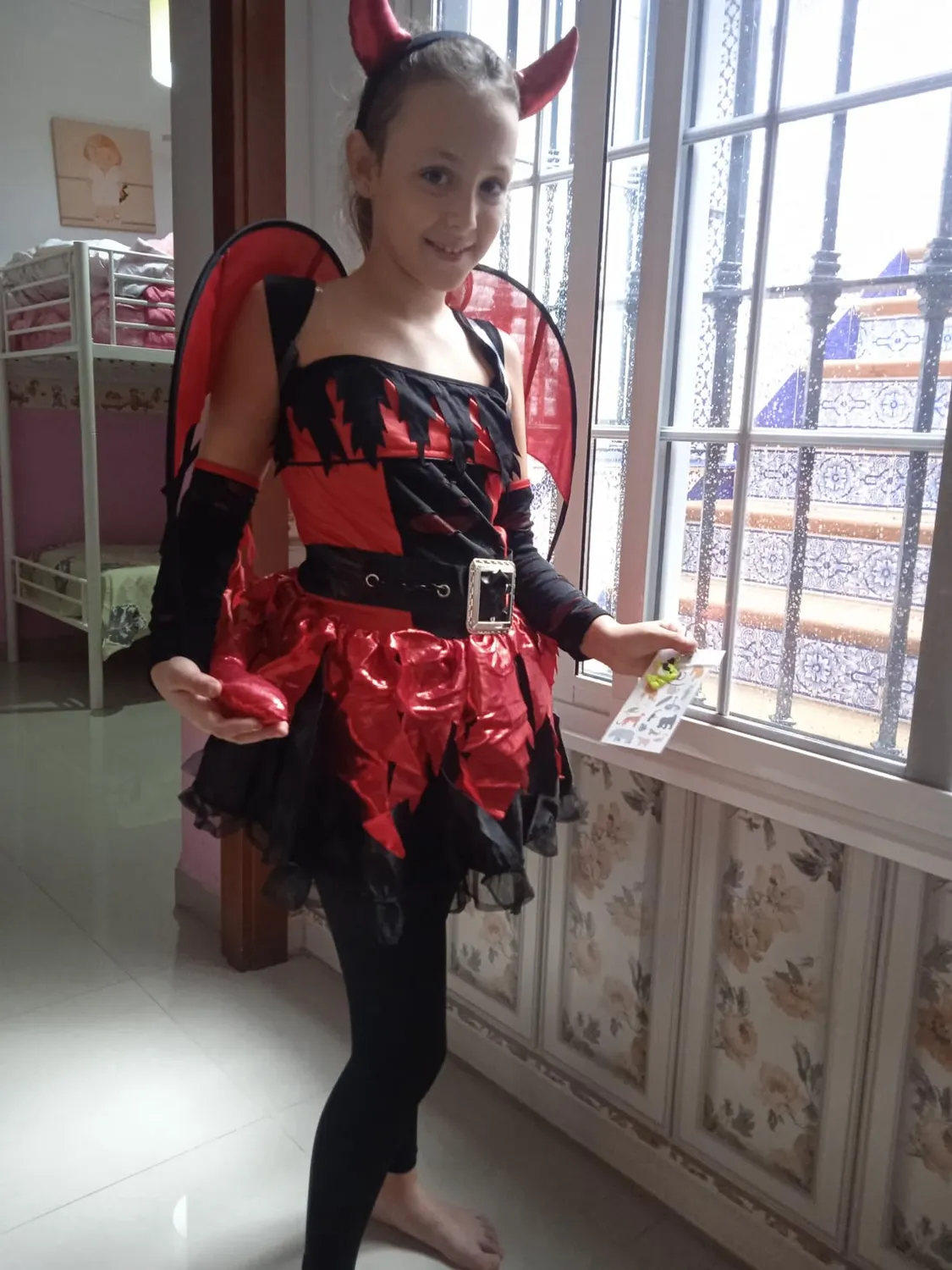 SEA HARE diavolo rosso costume bambina 4-6 anni con ali