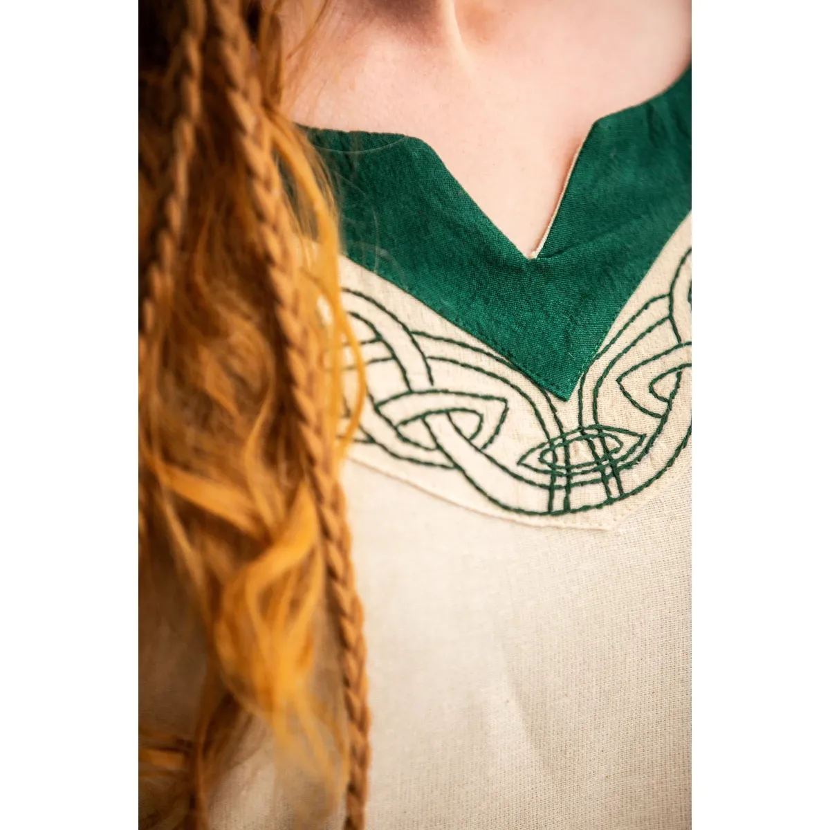 La Bottega di Merlino Lagertha abito medievale naturale verde cotone