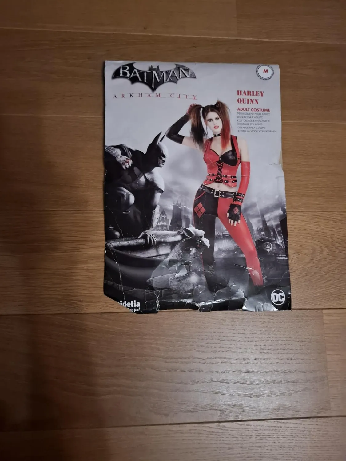 Funidelia Harley Quinn Arkham City costume donna M