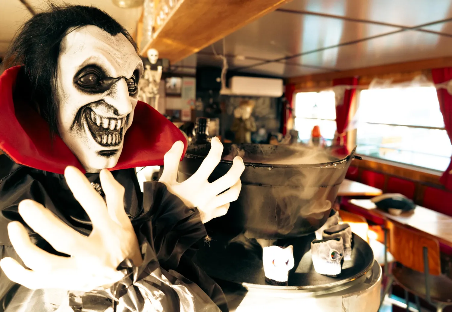 P'tit Clown 24093 vampiro animatronic saltante 40 cm luminoso