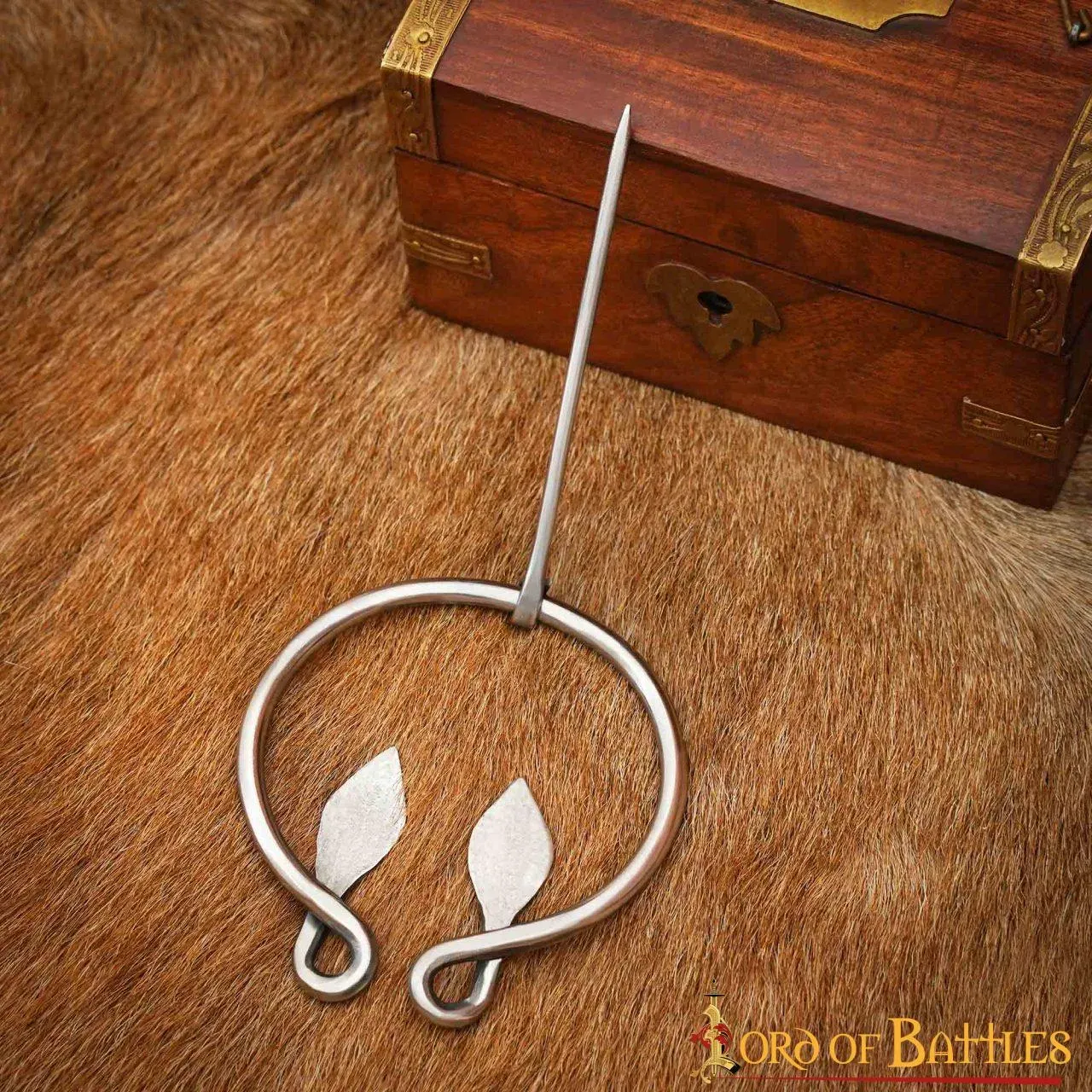 La Bottega di Merlino Spilla fibula foglia acciaio inox 6,9cm