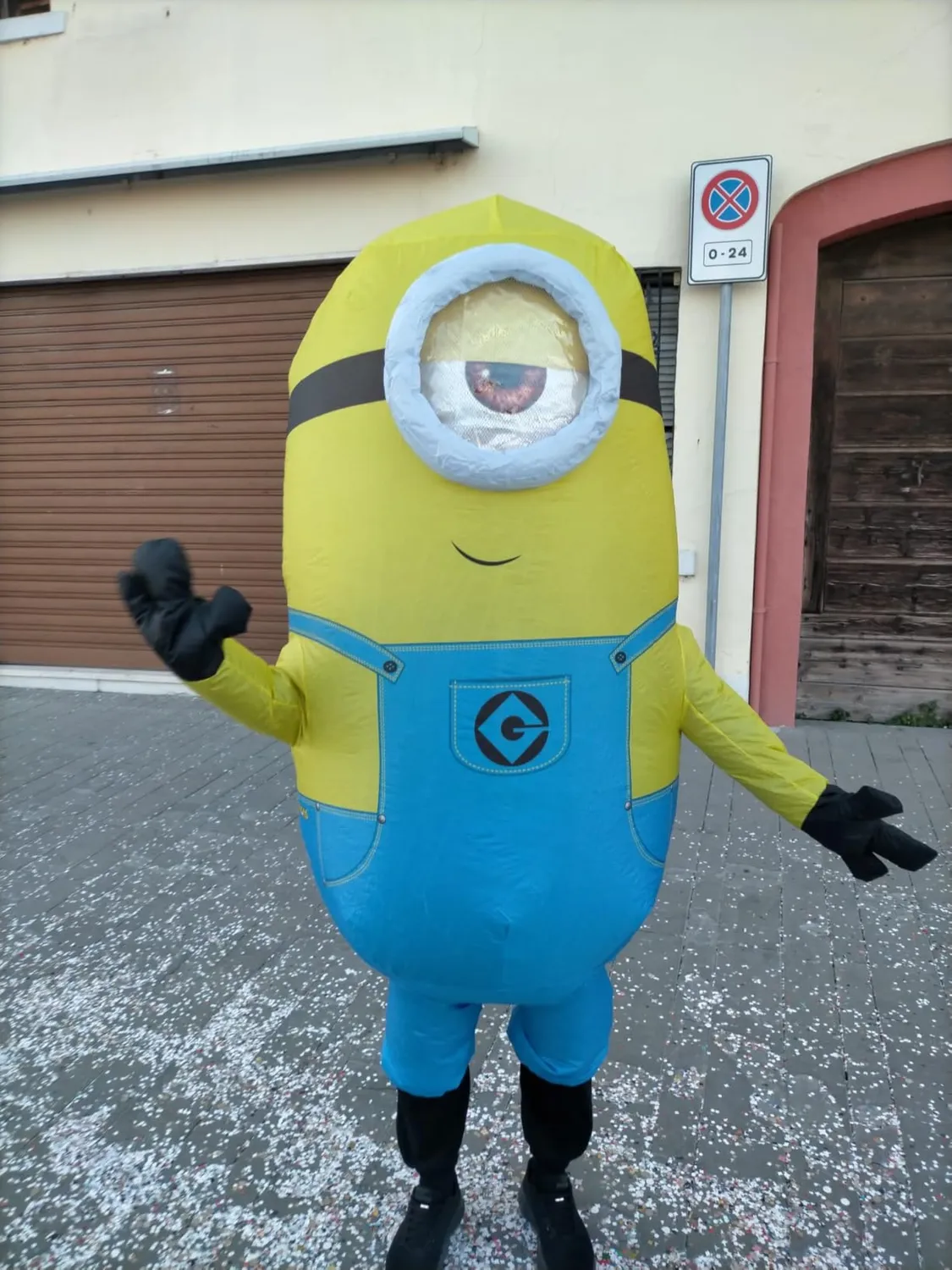 Funidelia Minions costume gonfiabile adulto taglia unica